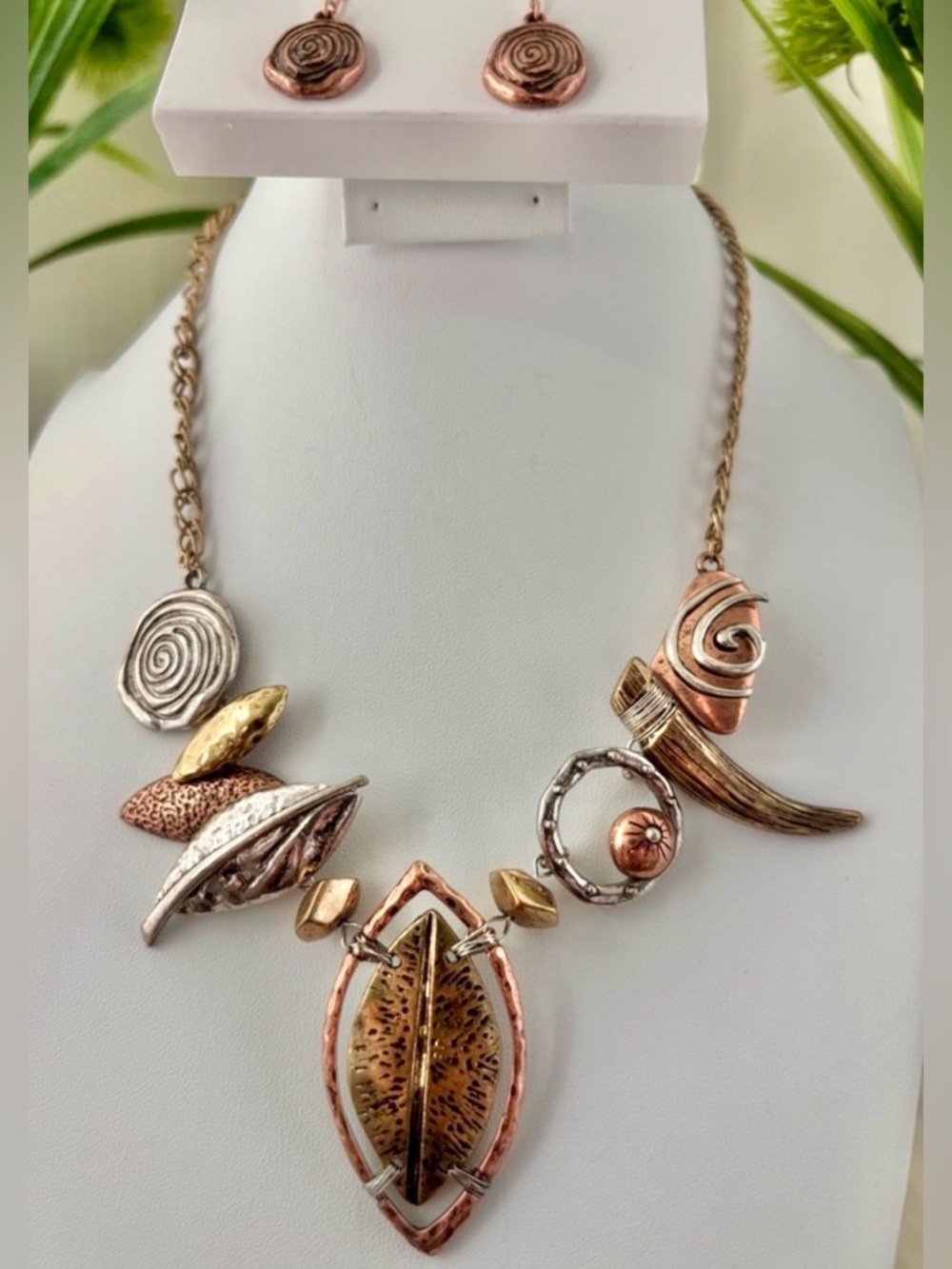 Kiana Metal Goldtone,Coppertone,Silvertone mixed charms,feather,horn & earrings